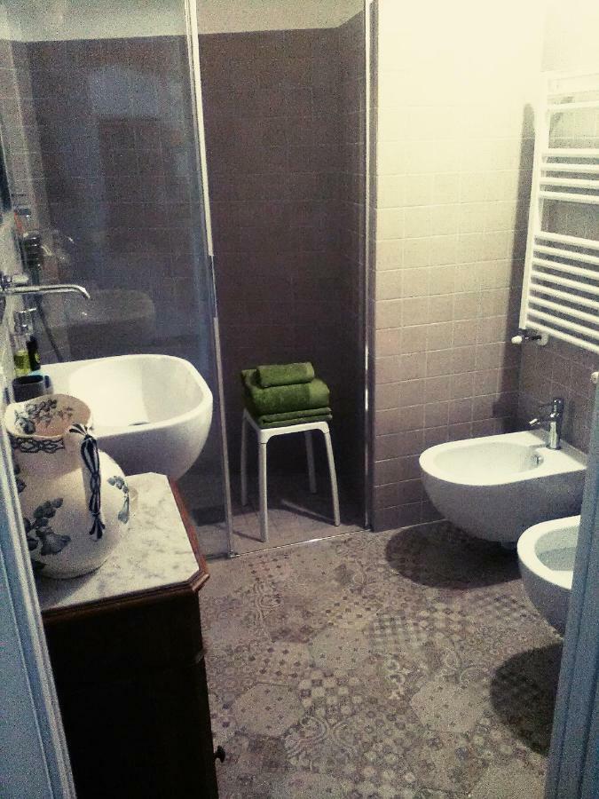 אלבניה Oddi21 B&B מראה חיצוני תמונה
